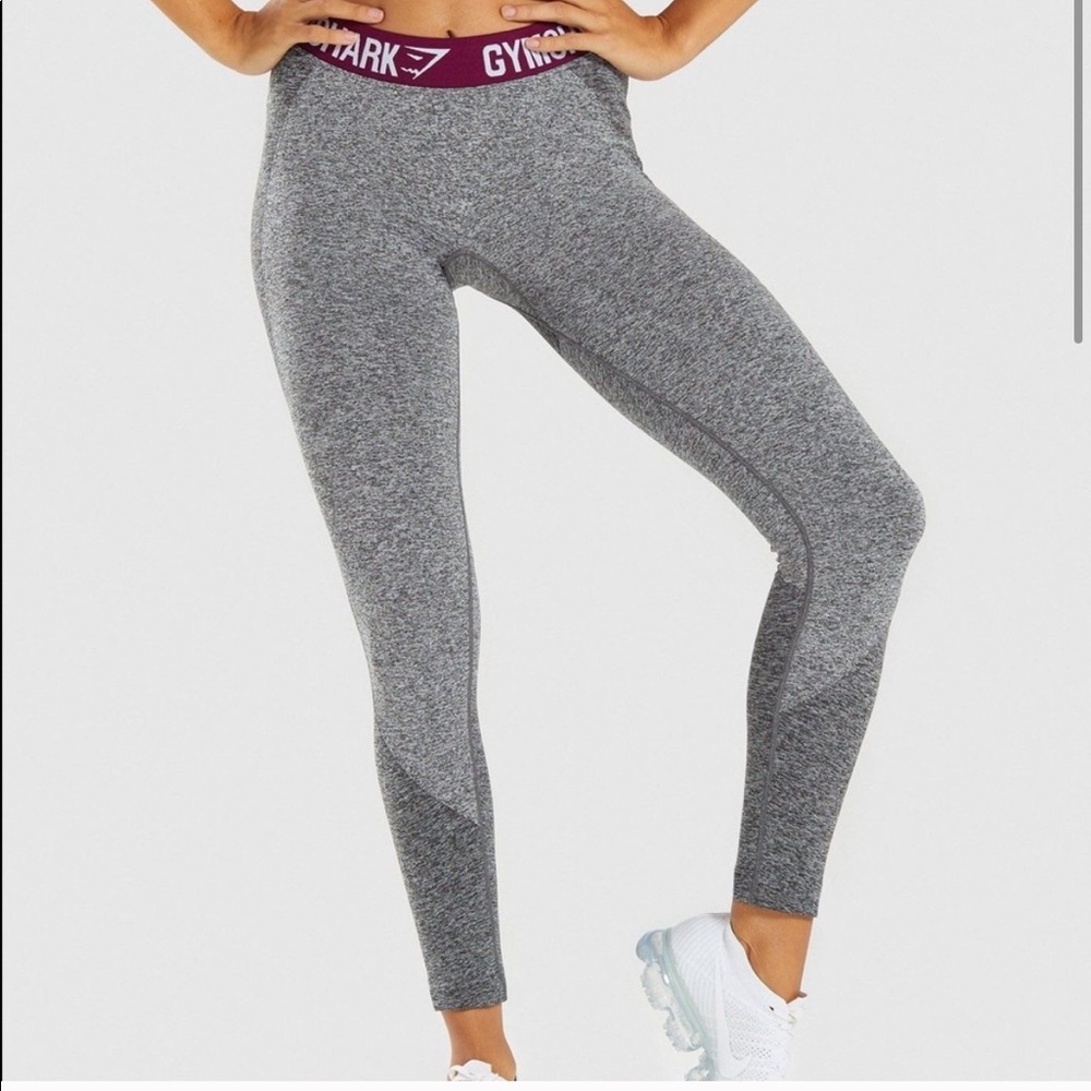 M Gym Shark Leggings